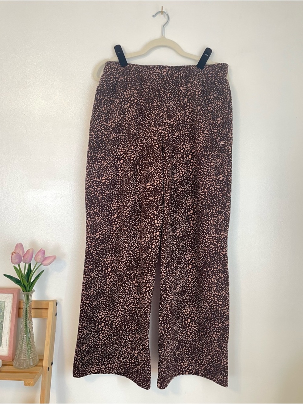 Fabletics wide leg sweatpants brown patterned size large lounge athletic